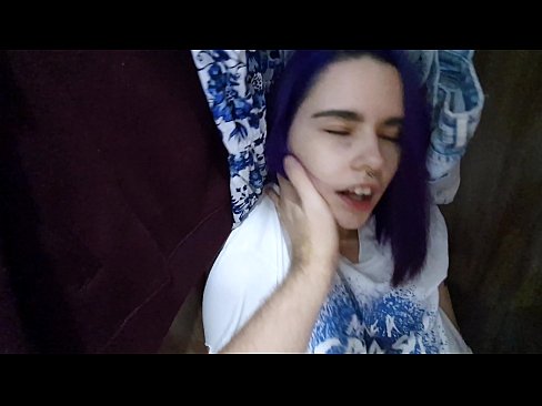 ❤️ Megtaláltam a nővéremet a szekrényben, és segítettem neki elélvezni. ️❌ Porno at hu.sexvideogif.ru ❌️❤